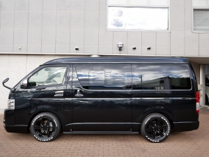 ハイエースバンS-GL　ダークプライム2　ワイド　4WD