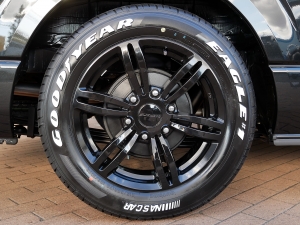 ハイエースバンS-GL　ダークプライム2　ワイド　4WD