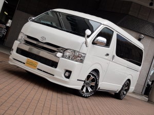 ハイエースバンS-GL　ダークプライム2　ワイド　4WD