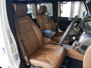 買取・下取り直販車ラングラー　アンリミテッド　サハラ
