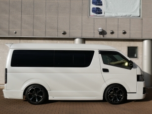 ハイエースワゴン4型　ワゴンGL　フルエアロ　車中泊