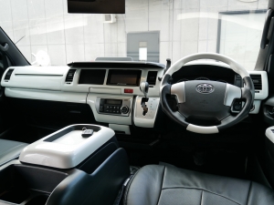 ハイエースワゴン4型　ワゴンGL　フルエアロ　車中泊