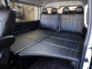 ハイエースワゴン新車　ワゴンGL　ピクニック