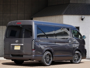 ハイエースバンMRT　S-GL　4WD　ワイド