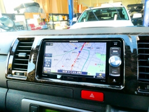 ハイエースバン4型　ダークプライムⅡ　ディーゼル