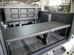 ハイエースバンS-GL　ワイド　4WD　特設：ライトイエロー