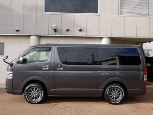 ハイエースバン4型　S-GL　4WD　ディーゼル