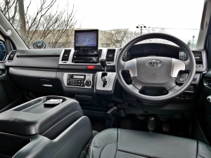ハイエースバン4型　S-GL　4WD　ディーゼル