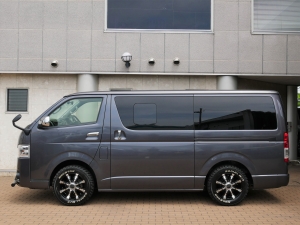 ハイエースバン4型　S-GL　4WD　ディーゼル