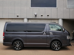 ハイエースバン4型　S-GL　4WD　ディーゼル