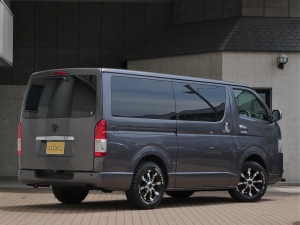 ハイエースバン4型　S-GL　4WD　ディーゼル
