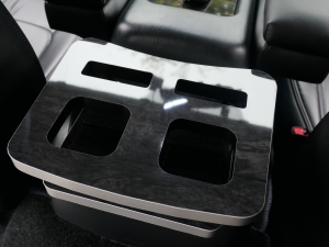 ハイエースバン中古コンプリートカー　ベッドキット
