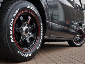 ハイエースバン下取り直販車　カスタム多数　