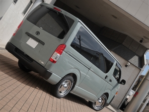 ハイエースバン丸目ハイエース　ネオクラシック