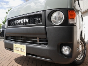 ハイエースバン丸目ハイエース　ネオクラシック
