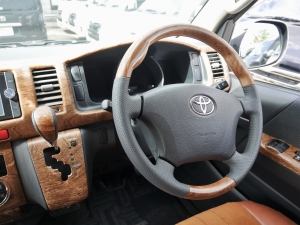 ハイエースバン特別仕様車　中古車低金利　１，９％
