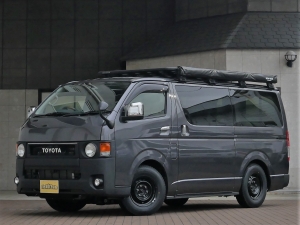 ハイエースバン丸目カスタム　ネオクラシック
