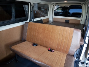 ハイエースバン新車コンプリート　