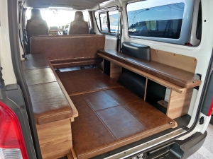 ハイエースバン新車コンプリート　