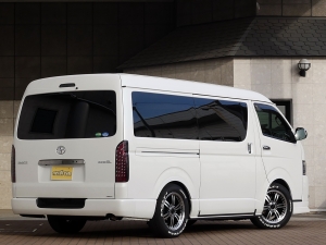 ハイエースバン買取直販　中古車コンプリート　415コブラ