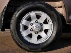 ハイエース100系100系　ディーゼル4WD
