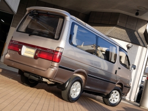 ハイエース100系100系　ディーゼル4WD