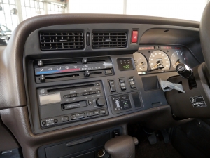 ハイエース100系100系　ディーゼル4WD