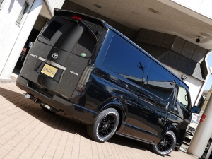ハイエースバン中古コンプリート　モデリスタエアロ