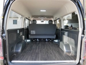 ハイエースバン中古車　ワイドバン　４ＷＤ