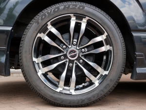 ハイエースバンワイドバン4WD　ベッドキット