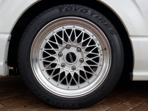 ハイエースバン中古コンプリート