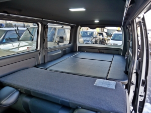 ハイエースバン安全装備追加 特別仕様車