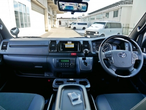 ハイエースバン安全装備追加 特別仕様車
