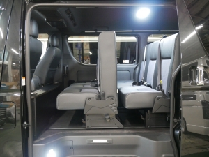 ハイエースバン 安全装備追加 特別仕様車