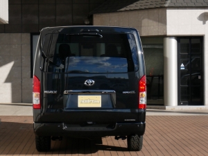 ハイエースバン 安全装備追加 特別仕様車