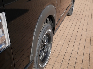 ハイエースバン 安全装備追加 特別仕様車