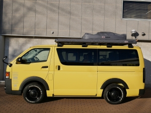 ハイエースバン中古コンプリート