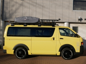 ハイエースバン中古コンプリート