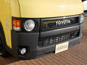 ハイエースバン中古コンプリート