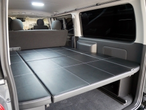 ハイエースバン 安全装備追加 特別仕様車