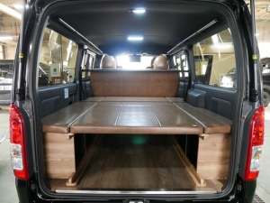 ハイエースバン新車一部改良後　ディーゼル四駆