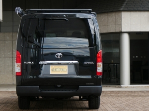 ハイエースバンディーゼル4WD　丸目カスタム　ネオクラシック