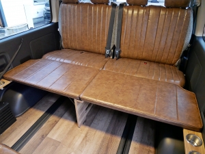 ハイエースワゴン１０人乗り　車中泊できる街乗り仕様車