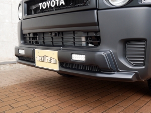 ハイエースバンDX　4WD　ディーゼル　丸目