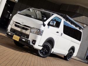 ハイエースバン新車一部改良後　ディーゼル四駆