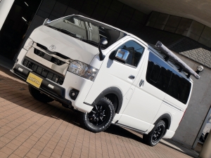 ハイエースバン新車一部改良後　ディーゼル四駆