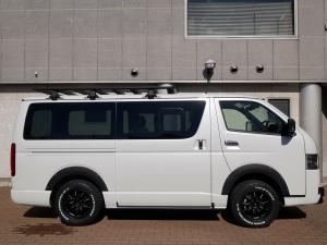 ハイエースバン新車一部改良後　ディーゼル四駆