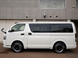 ハイエースバン新車一部改良後　ディーゼル四駆