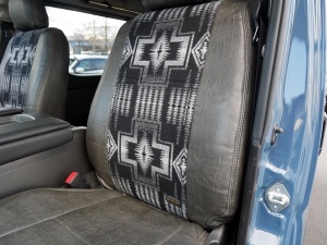 ハイエースバン4WD　ベッドキット　車中泊　丸目