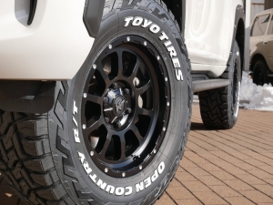 ランクルプラド現行型中古車　1オーナー　7人乗